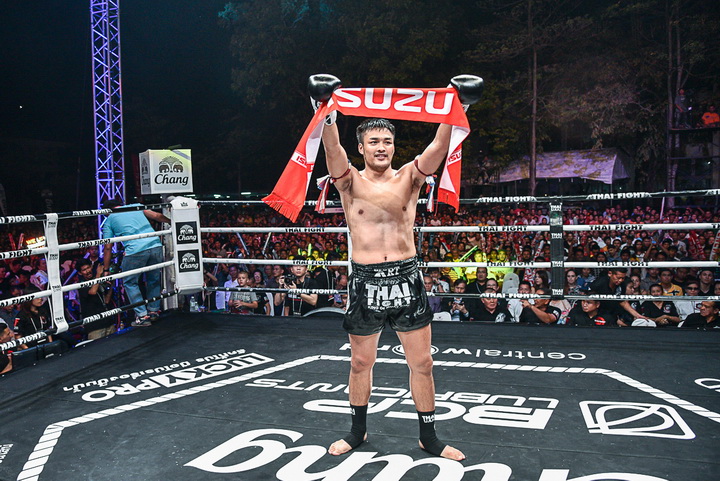 iamcar_isuzu thaiflight6